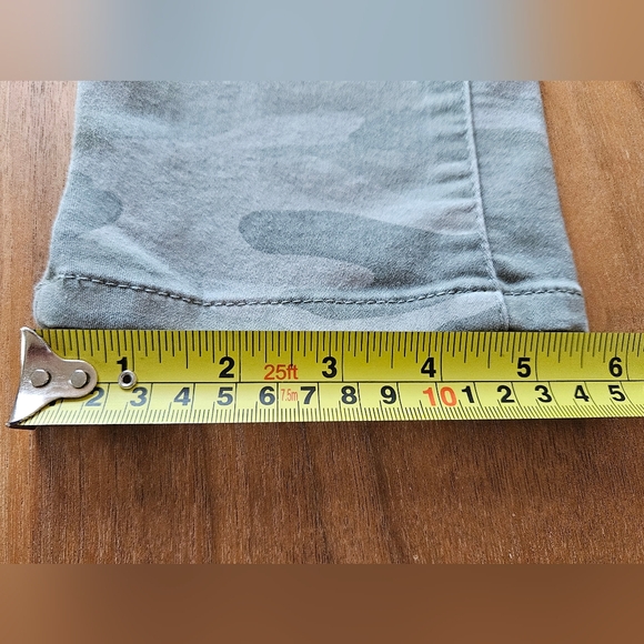 Wit & Wisdom camo 5-pocket 'Ab'Solution ankle pants, size 0, great condition! - Picture 8 of 8